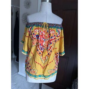 Flying Tomato on/off the shoulder yellow print blouse Medium